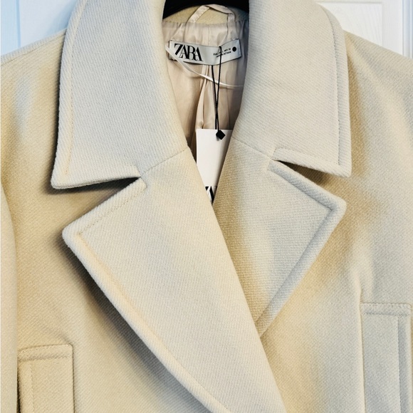 New With Tags ZARA Oversized Cream Coat - Picture 2 of 14